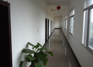 Jincheng Tools - Office Corridor