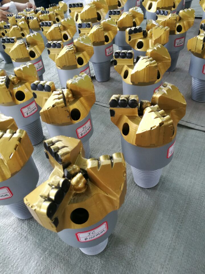 Trépan PDC diamanté non carottant pour puits d'eau et prospection géologique 5