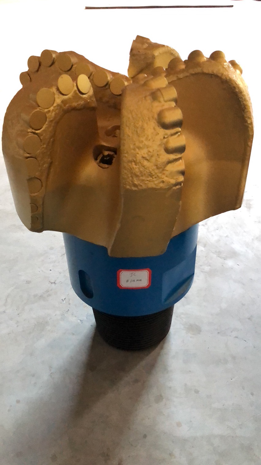 Trépano PDC para minería y petróleo 5