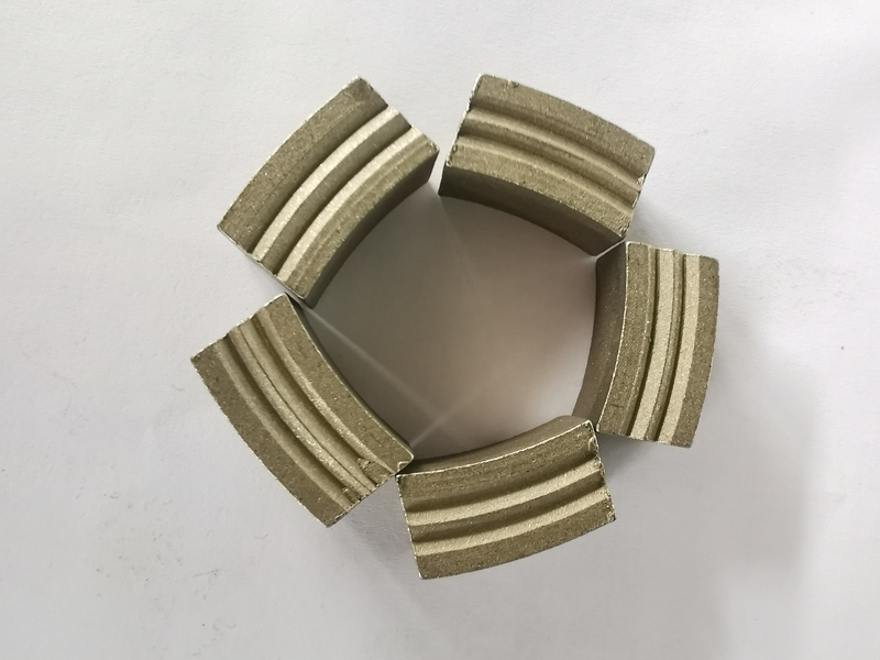 Segment diamanté de premier niveau pour béton (pour l'Indonésie) 3