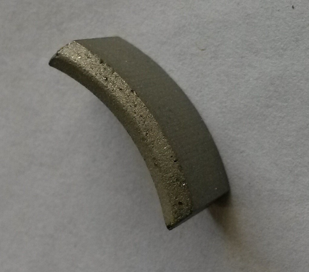 Segmento diamantado de primer nivel para corte de hormigón 3