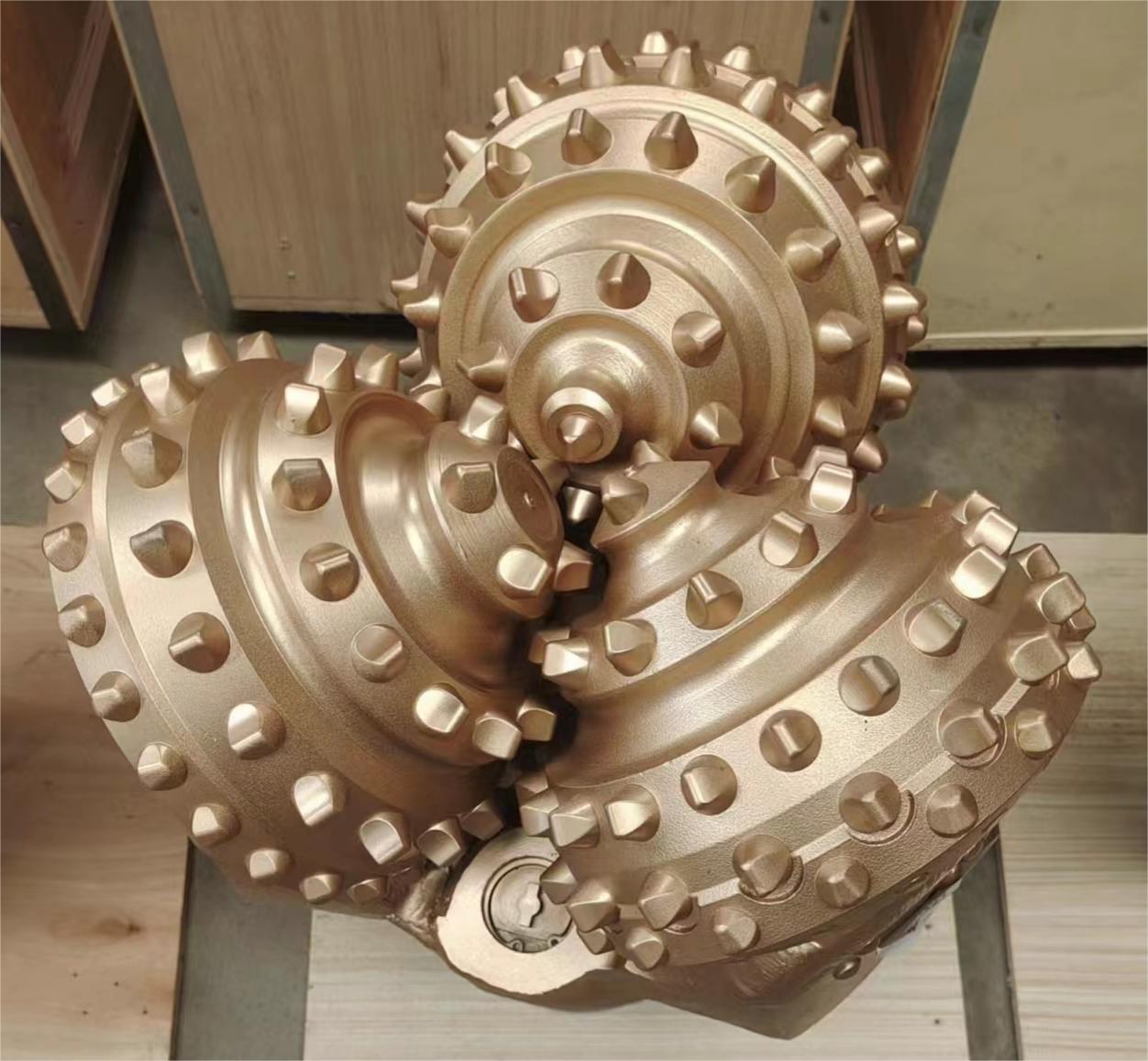 TCI Rotary Tricone Drill Bit for Water Well Drilling and Oil Mining (Large Size) 2